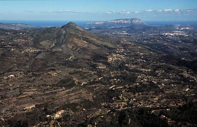 J0006.jpg